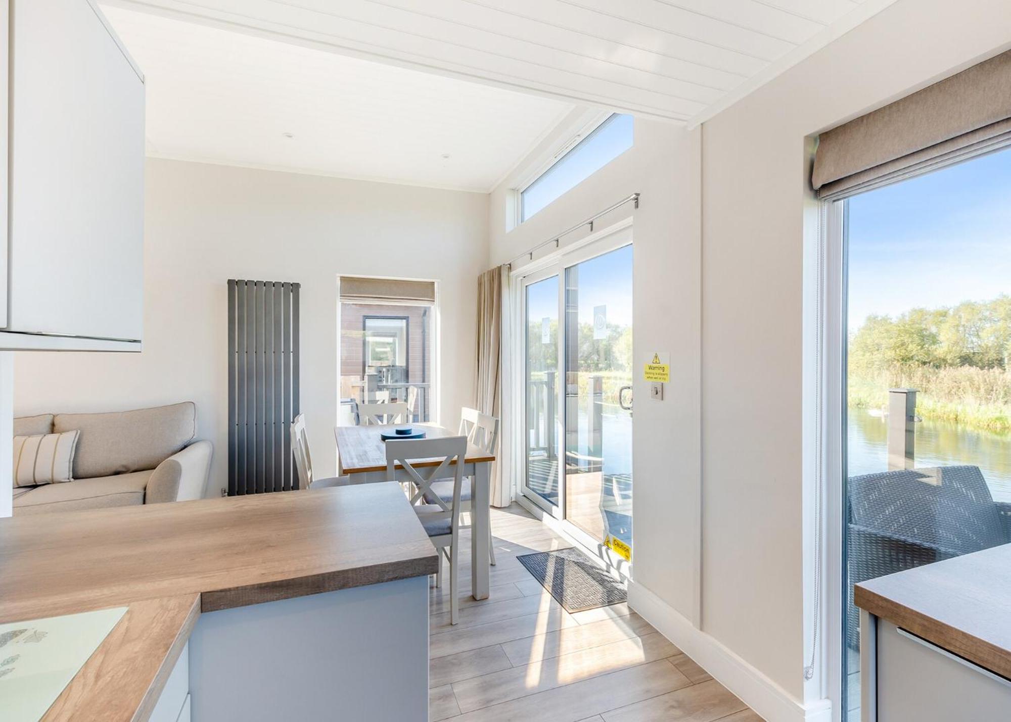 Poulton-le-Fylde Waterside Hambleton Lakeside Lodges מראה חיצוני תמונה
